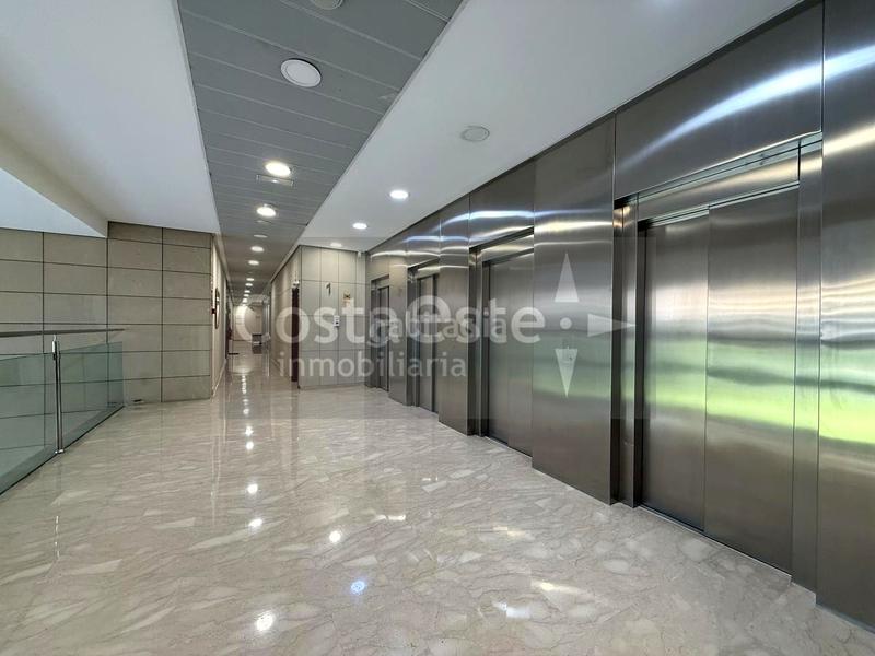 Foto 27250851-27f0-4e7d-ad80-e059dbf10cc7. Ufficio in Fuente del Jarro Paterna