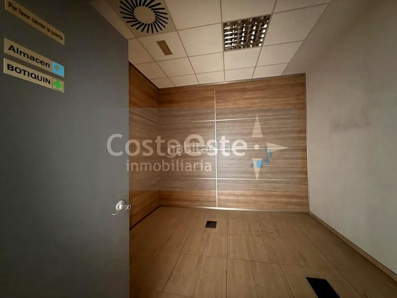 Foto f53445d1-e433-4666-9f07-aea324822e28. Ufficio in Fuente del Jarro Paterna