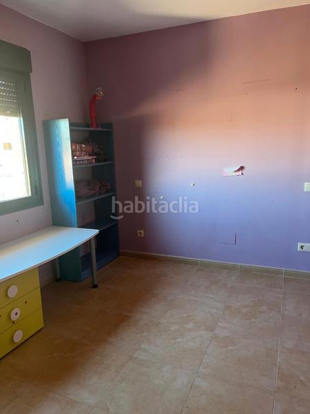 Foto 529cdbe3-9ade-4d88-8392-90e0e6054231. Maison jumelée avec cheminée parking dans Magán