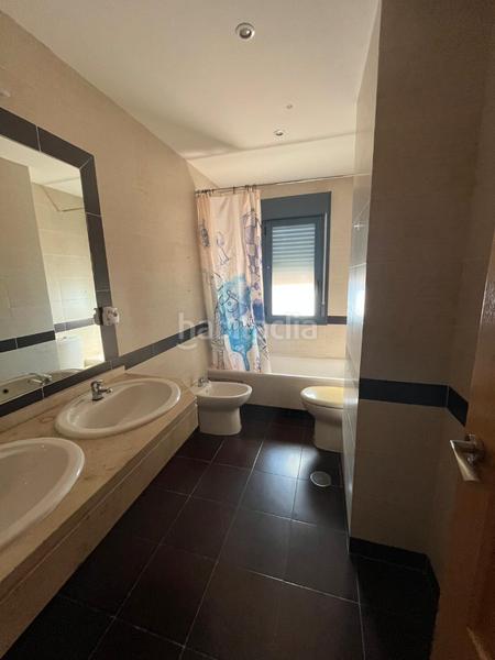 Foto bf9ed03b-823f-4beb-b9e3-b86030649e06. Maison jumelée avec cheminée parking dans Magán