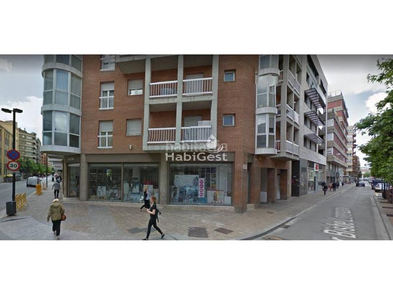 Foto e3f969d2-5ced-4414-9c22-344c5f55de14. Aparcament cotxe a Eixample Nord Girona