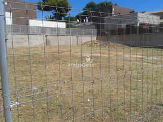 Terreny residencial  Ample. Solar en venta