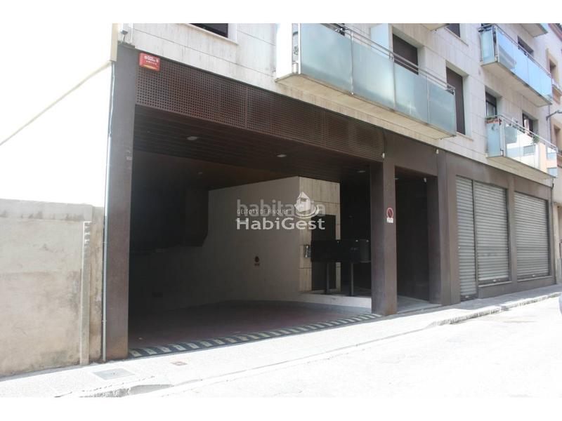 Foto 407442fb-0ef3-477f-9a5d-588734656361. Autoparkplatz in Eixample Sud-Migdia Girona
