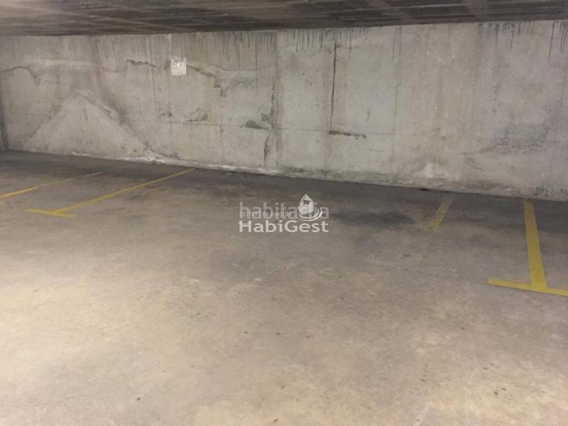 Foto 22f00829-abdd-41dc-b911-3f94895f194d. Alquiler parking coche parking en alquiler en eixample sur en Girona