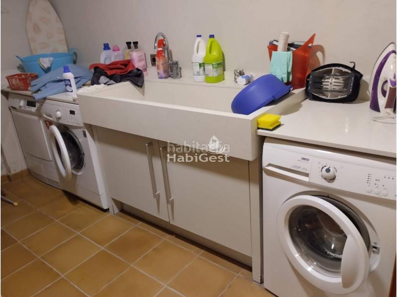 Foto 51e3f03c-d659-426f-b649-51e0a14e72fb. Casa con parcheggio piscina in Cervià de Ter