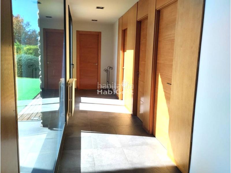 Foto 8157713d-c1ce-4b0d-ae93-29a7ae8266cb. Casa con parcheggio piscina in Cervià de Ter