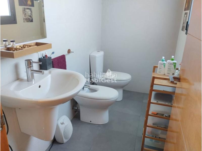 Foto 8412e5ae-457d-4514-9993-fe0d59d88fad. Casa con parcheggio piscina in Cervià de Ter