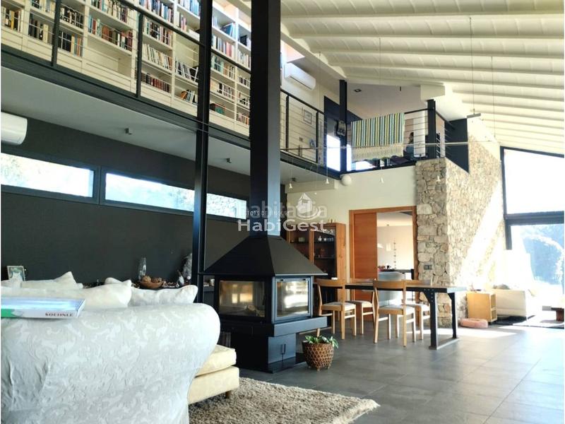 Foto 991c33d9-150f-4488-b1e5-a394854c1432. Casa con parcheggio piscina in Cervià de Ter