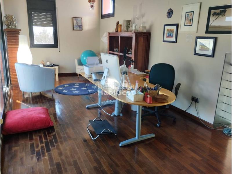 Foto ef112c62-2198-4ba8-92ac-d7f650f2154d. Casa con parcheggio piscina in Cervià de Ter