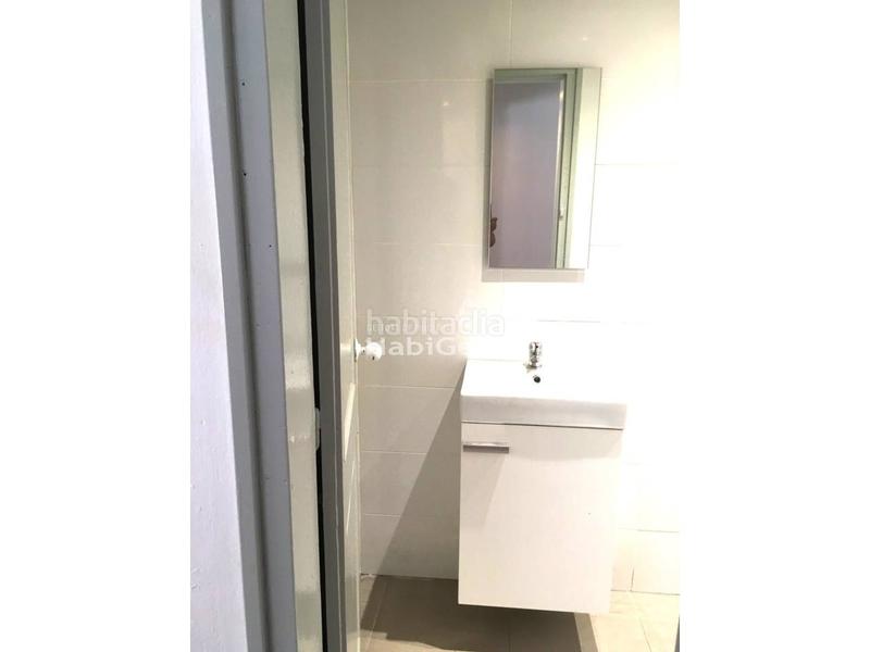 Foto 01d2eb58-33ad-4461-94a2-d5f295fbffdc. Location local commercial dans Eixample Sud-Migdia Girona