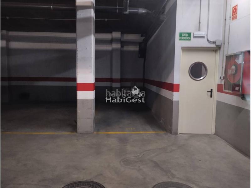 Foto 8e64beb2-9a8e-4452-8f11-866c8efcb067. Affitto posto auto in Eixample Sud-Migdia Girona