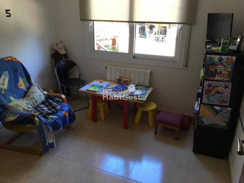 Foto bccab11e-fc5a-42f6-8575-5fbe9260ac65. Casa  aislada en venta en melianta en Fontcoberta