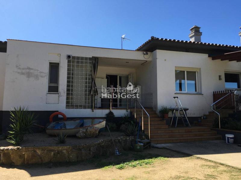 Foto f3ac7f85-3f8b-4d3a-84b9-567caae7d715. Casa  aislada en venta en melianta en Fontcoberta