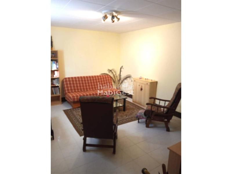 Foto b6ade8be-2070-4b68-bc3f-6bc3e7e420f4. Chalet casa en venta en Ogassa