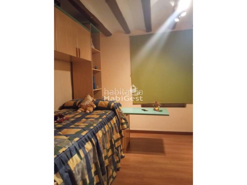 Foto ec611cb4-2edc-484b-a880-205268e3a6e2. Chalet casa en venta en Ogassa