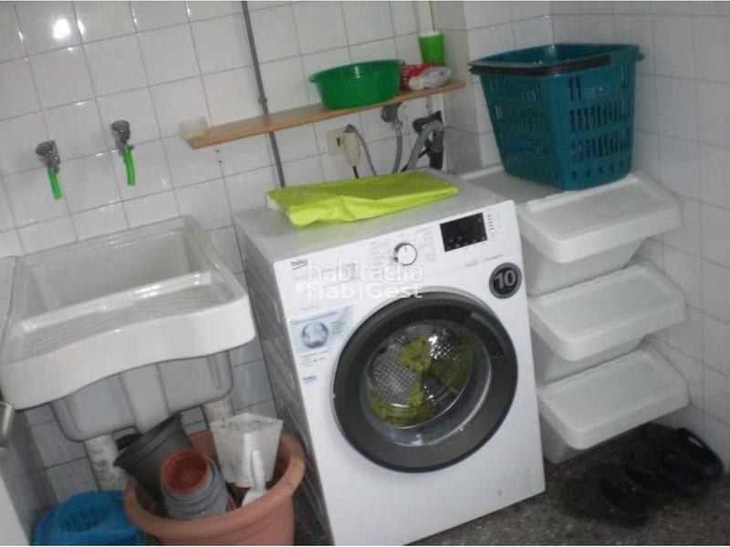 Foto 203623ff-40e9-4d8a-a6bb-55ab2670d55b. Casa adossada amb calefacció aparcament a Barri Vell Salt