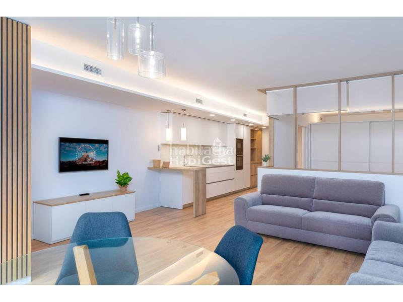 Foto 9446439f-d811-4122-8e6b-211c6c127ef3. Alquiler piso  en alquiler en eixamplecentre en Girona