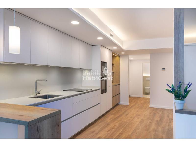Foto 31f78407-e96a-4a27-b867-a509e053cec6. Miete etagenwohnung mit heizung in Eixample Nord Girona