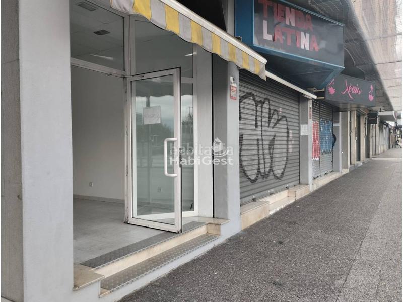 Foto 4e8b26ea-5f4e-49f5-ab47-65235b4187b3. Lloguer local comercial a Eixample Sud-Migdia Girona