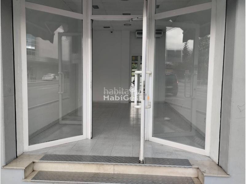 Foto 572ebdd4-2c7a-4ae7-aac1-68d48f5b2c05. Lloguer local comercial a Eixample Sud-Migdia Girona