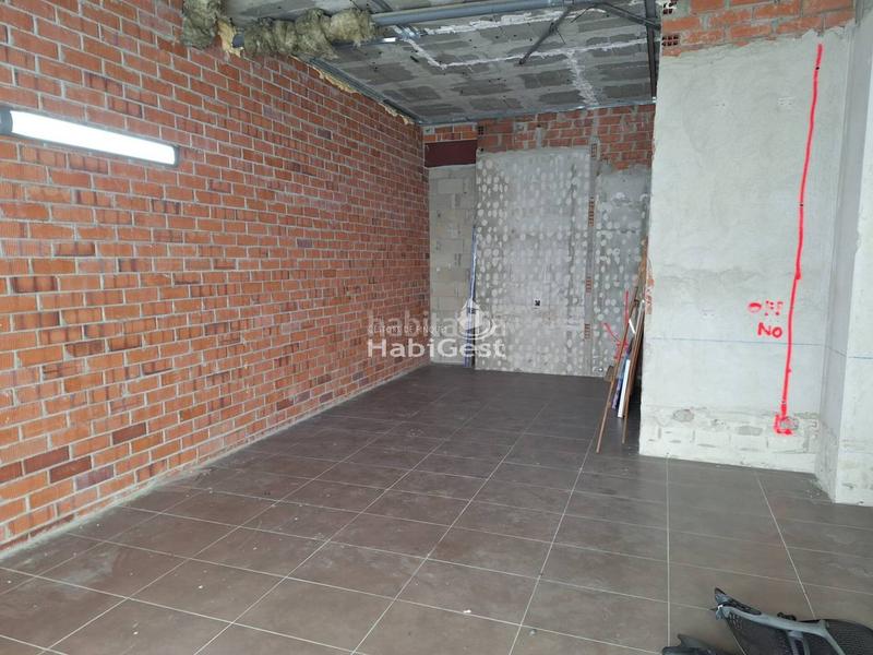 Foto 16dd82c5-96ca-4ad3-bc55-9cb1e0ff15c3. Rent business premise in La Devesa Girona