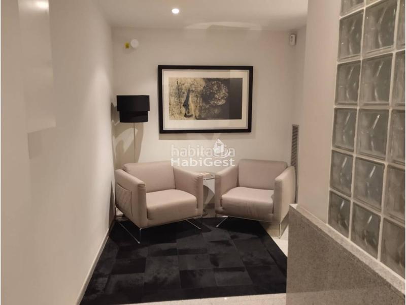 Foto 30481437-a581-4dd2-850f-c3cb35d08eeb. Miete büro in Eixample Nord Girona