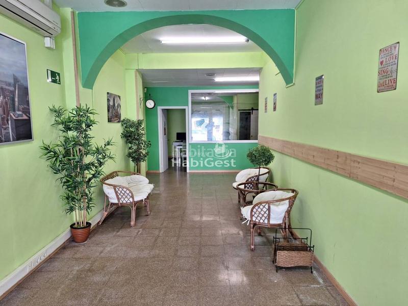 Foto 84713af0-5dd2-41d8-882e-14bba5e5bc06. Location local commercial dans Eixample Sud-Migdia Girona