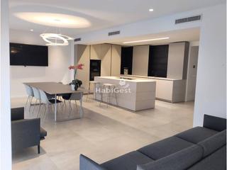 Lloguer Pis  Juli garreta. Piso en alquiler en eixamplecentre17002