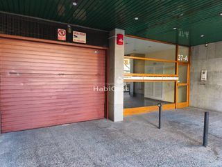 Affitto Posto auto  Calle bisbe lorenzana. Parking en alquiler en eixamplecentre17002
