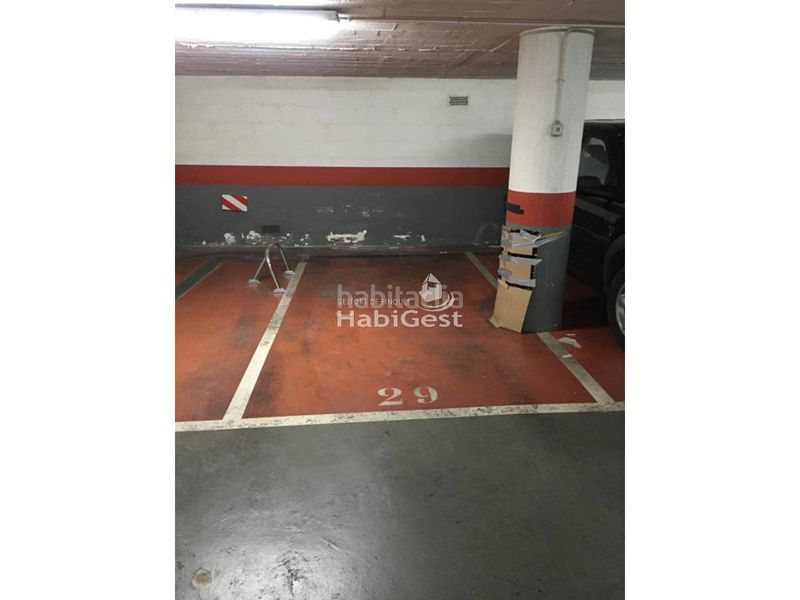 Foto a1af0f0c-633a-4b75-bd95-5ca77a7e17f0. Affitto posto auto in Eixample Nord Girona