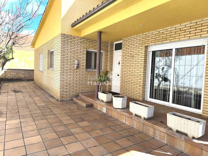 Foto 5e8fa366-fa7b-49a2-8619-8e0e7258b54f. Lloguer casa aparellada amb calefacció a Cassà de la Selva