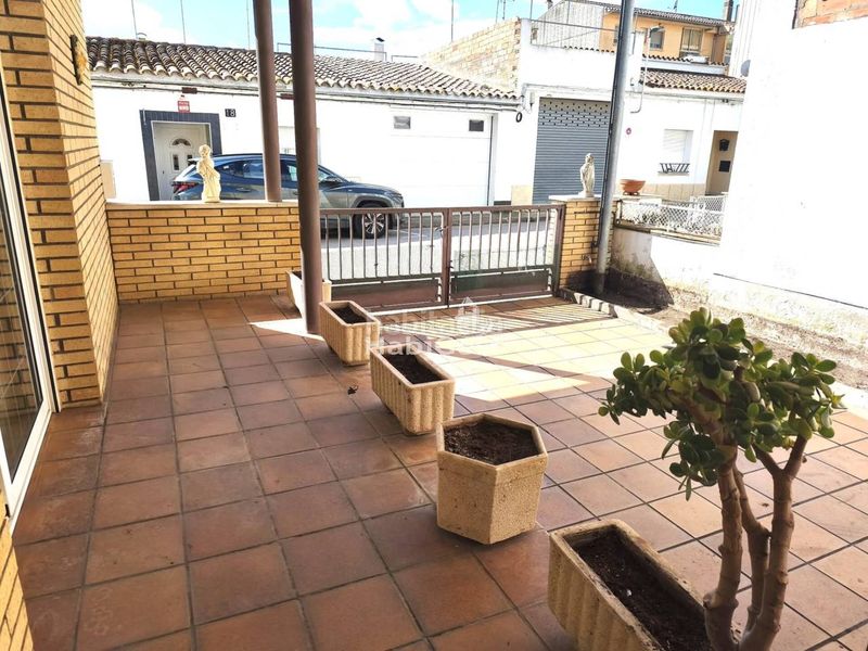 Foto b50962cb-2076-4a84-aa4b-a72c48b114e6. Lloguer casa aparellada amb calefacció a Cassà de la Selva