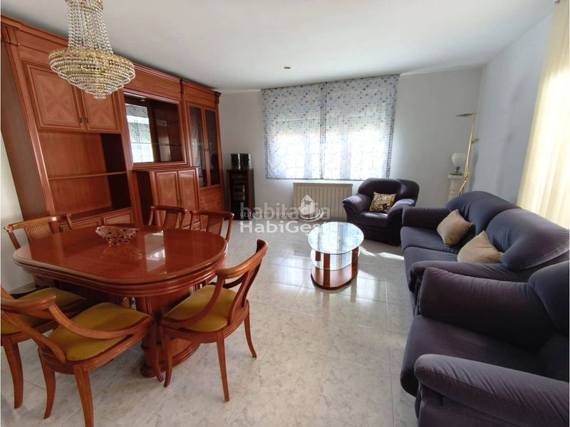 Foto b58f7925-49d8-4359-8f5f-819b3cb8f9df. Lloguer casa aparellada amb calefacció a Cassà de la Selva