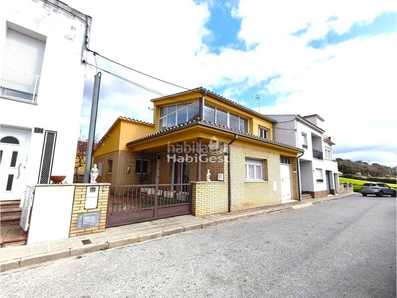 Foto f7b85b3a-9f72-4cea-a5a3-06ee9694f5cd. Lloguer casa aparellada amb calefacció a Cassà de la Selva
