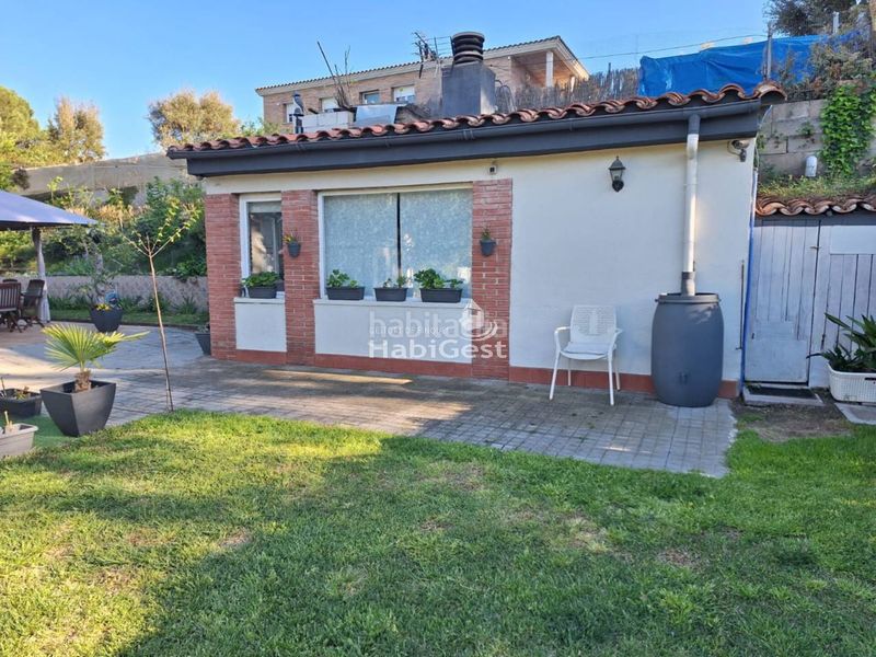 Foto 52956fa3-83a7-4cd5-8647-2469a4064bd4. Casa amb calefacció aparcament a Vilobí d´Onyar