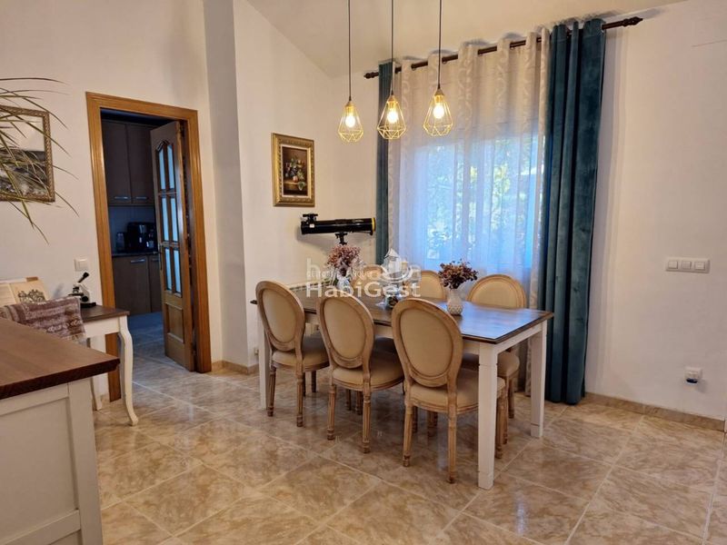 Foto 8d9eccbc-1554-4ef1-b962-e2ed1bad3977. Casa amb calefacció aparcament a Vilobí d´Onyar