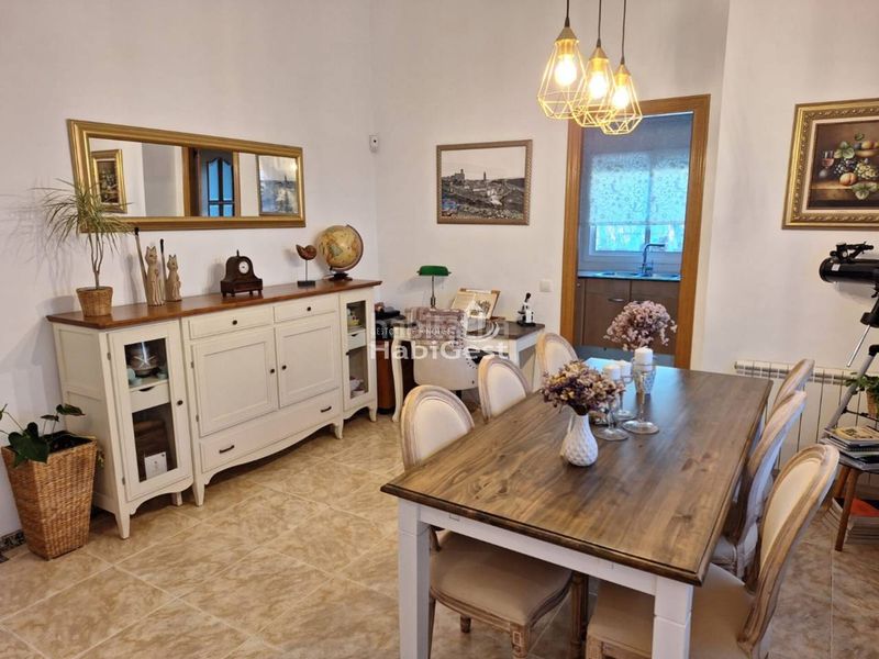 Foto 90cb6b33-a748-40ed-9fd5-9e14edba1347. Casa amb calefacció aparcament a Vilobí d´Onyar