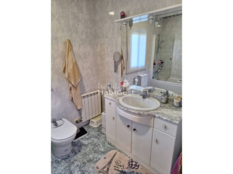 Foto a9e6af11-0d2a-4692-8607-75a768fb226a. Casa amb calefacció aparcament a Vilobí d´Onyar