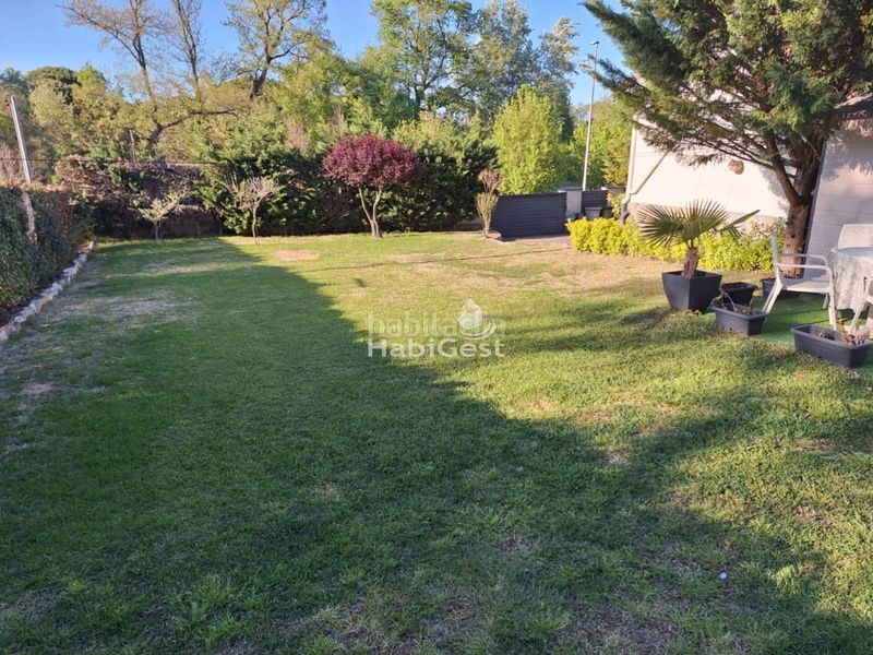 Foto e58d4f0f-7fc6-4dfe-9a9d-7c2f9cd196c7. Casa amb calefacció aparcament a Vilobí d´Onyar