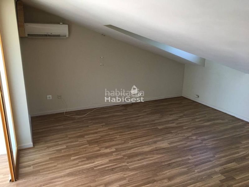 Foto e73e45cc-05fa-47f2-b0c9-f39f3f8daa61. Casa adossada amb calefacció aparcament a Quart