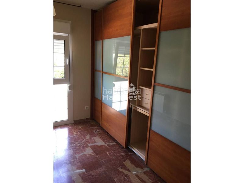 Foto f684b923-2a2c-4fa5-8d6e-6c406d39bb8c. Casa adossada amb calefacció aparcament a Quart