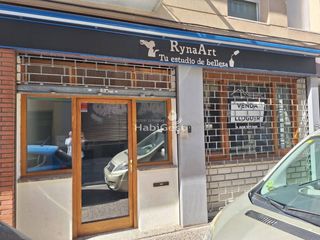 Locale commerciale  Calle saragossa. Local comercial en venta