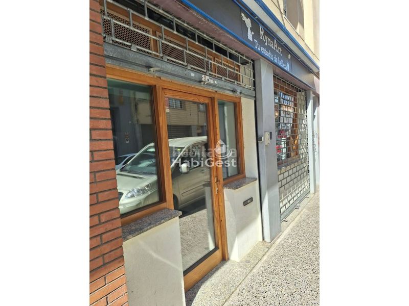 Foto abf7f6ac-dbc3-4012-bf05-6255566128ce. Local comercial a Eixample Sud-Migdia Girona