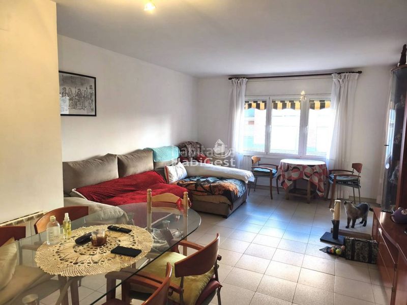 Foto bbec395f-4503-40b6-bd5b-d5bc14c5fc68. Appartamento con riscaldamento in Montilivi Girona
