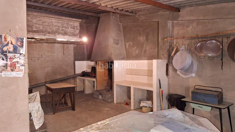 Foto 00e15d3a-5ed1-48e3-aa87-c9f31a241c9e. Casa adosada en Mira