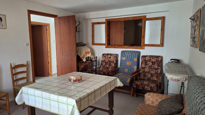 Foto a7519b47-8928-4c9c-a21c-c7f6e352959a. Casa adosada en Mira