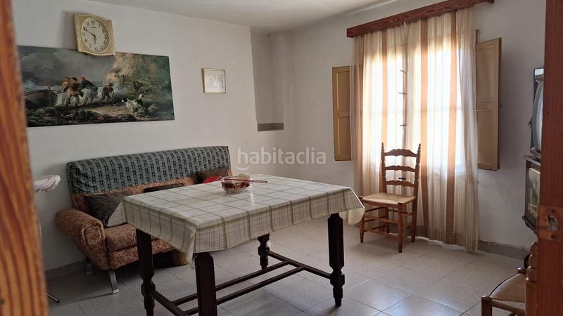 Foto e09d6c7d-bf61-4de9-b713-554cc0ed8d83. Casa adosada en Mira