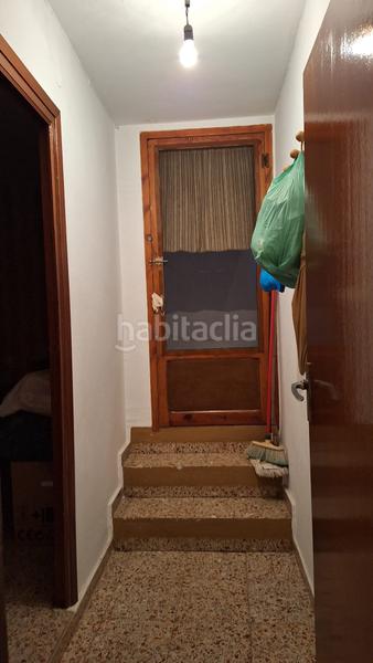 Foto f5b15026-b371-4f50-94dc-46b25e6f0aae. Casa adosada en Mira