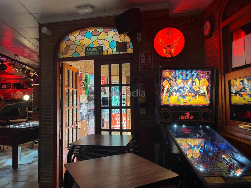 Foto 0fc8189e-b800-4bcc-be6f-78cc587b4b63. Transfer business premise with heating in Ciutat Jardí Valencia