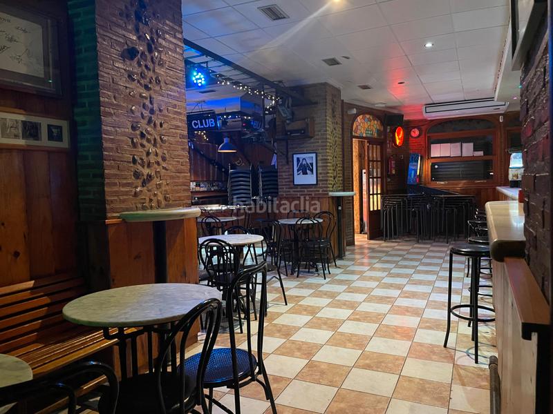 Foto 14e87e71-2f16-4fac-8f08-6c3dd9b4beb9. Traspaso local comercial traspaso del bar-pub en Ciutat Jardí Valencia
